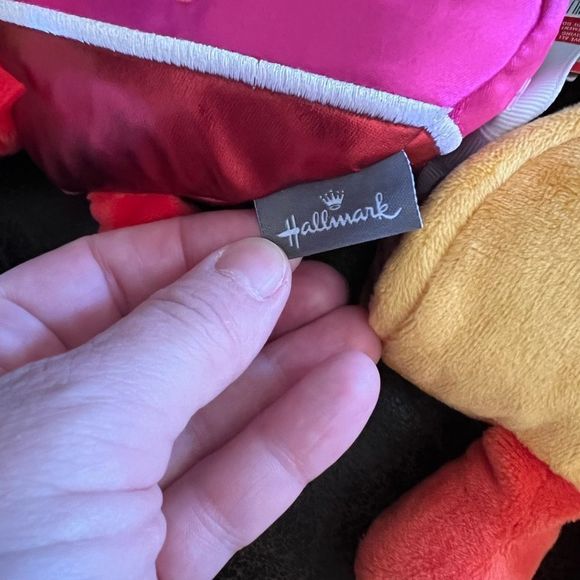 Hallmark “Better Together” Magnetic Plushies - Picture 8 of 8